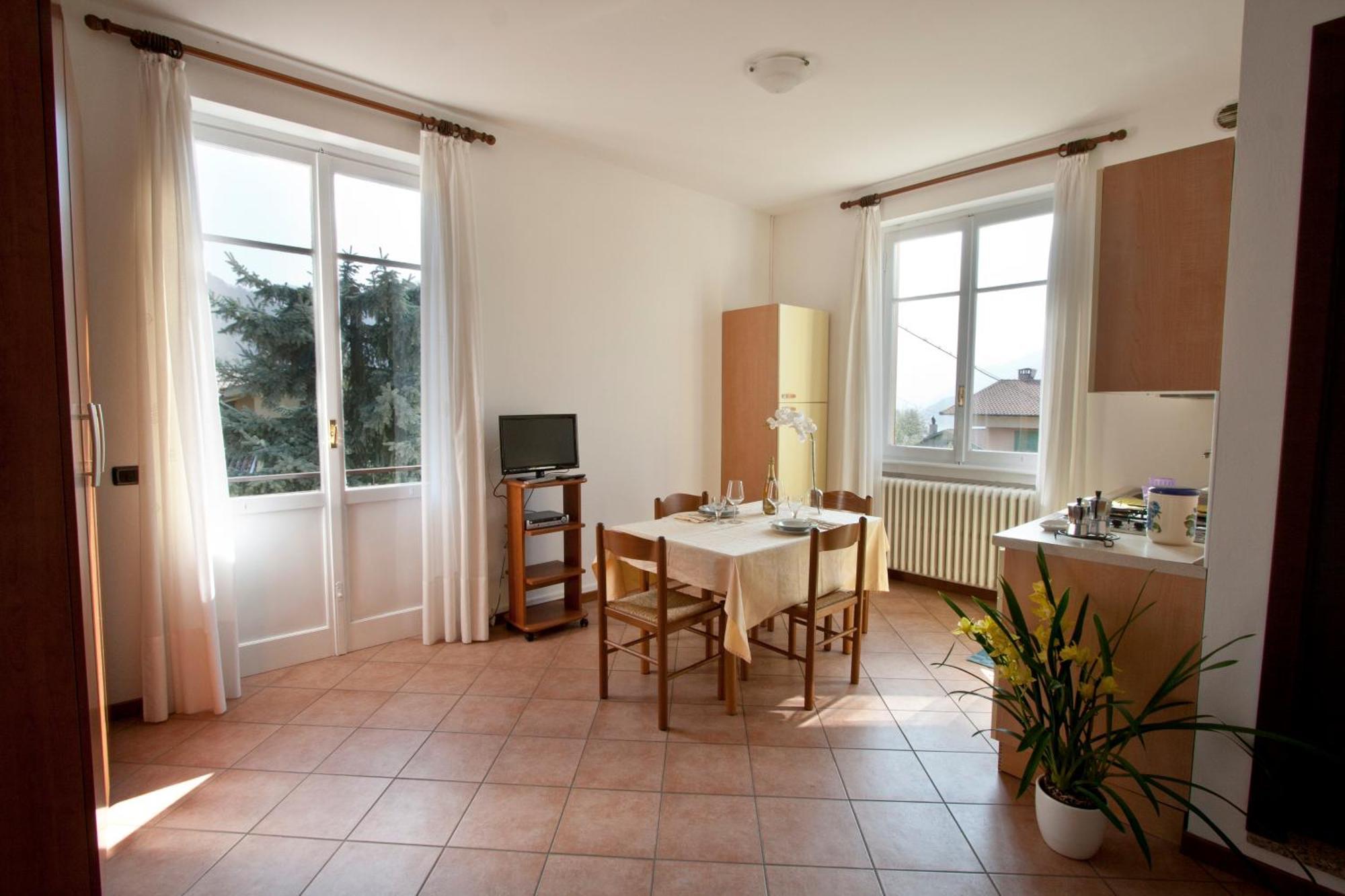 Appartamenti Casa La Rosa Bellagio Zewnętrze zdjęcie