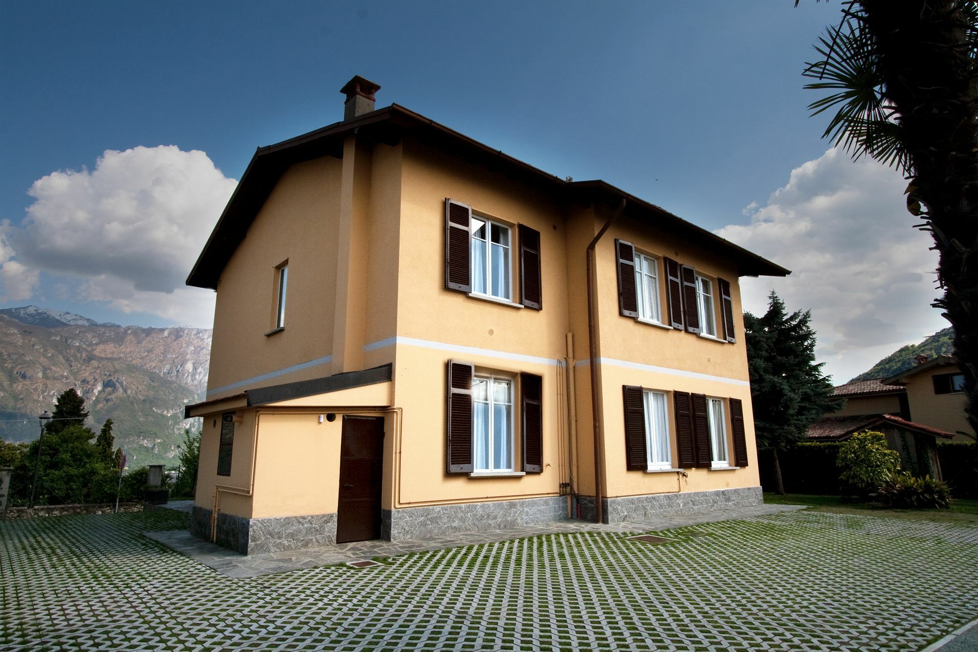 Appartamenti Casa La Rosa Bellagio Zewnętrze zdjęcie